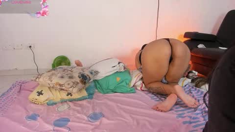 Snapshot of monikk__harrison chatting on February 2026 12:42:01 PM monikk__harrison online show from February 2026 12:42:01 PM