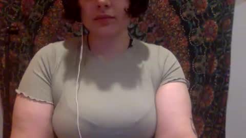 moniqueisalovergirl online show from May 2026 01:44:02 AM