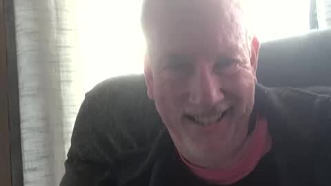 Snapshot of monkeedance chatting on December 2024 09:31:02 PM Monkee Dance online show from December 2024 09:31:02 PM