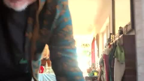 Snapshot of monkeedance chatting on December 2024 07:07:02 PM Monkee Dance online show from December 2024 07:07:02 PM