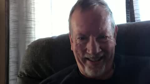 Snapshot of monkeedance chatting on January 2025 05:16:02 PM Monkee Dance online show from January 2025 05:16:02 PM