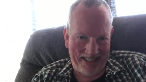 Snapshot of monkeedance chatting on September 2025 06:29:02 PM Monkee Dance online show from September 2025 06:29:02 PM