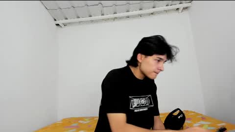 monky_0002 online show from May 2026 09:11:02 PM