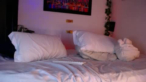 Snapshot of monnojones chatting on February 2026 04:20:01 AM monnojones online show from February 2026 04:20:01 AM