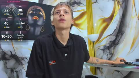 mono_blonde online show from May 2026 11:49:02 AM