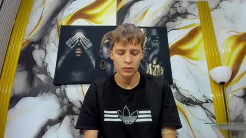 mono_blonde online show from June 2026 11:47:02 AM