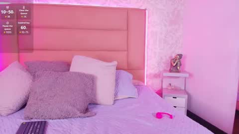 Adriana online show from June 2026 02:47:02 PM