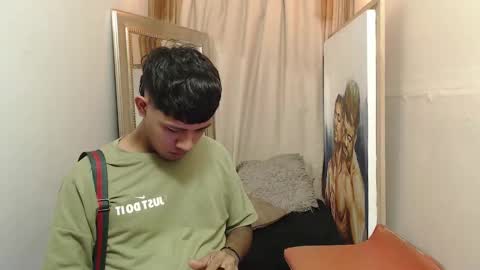 Snapshot of monsoon_the_best chatting on November 2025 02:43:02 AM monsoon_the_best online show from November 2025 02:43:02 AM