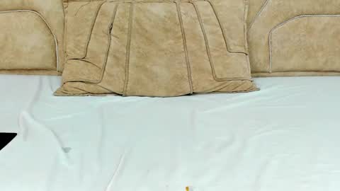 Linda Darling online show from January 2025 02:46:01 PM