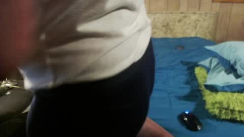 Snapshot of montana6897 chatting on December 2024 10:46:02 PM Kingalby817 online show from December 2024 10:46:02 PM