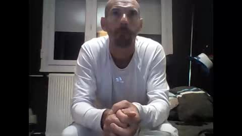 montmasse online show from May 2026 09:33:02 PM