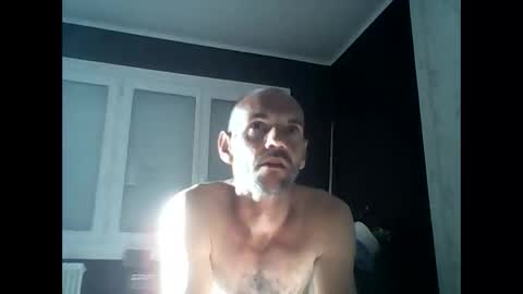 montmasse online show from May 2026 06:15:02 PM