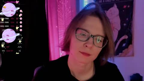 Snapshot of moon__girl chatting on October 2025 07:08:01 PM Roxy online show from October 2025 07:08:01 PM