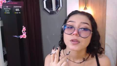 moon_and_fire_ online show from February 2026 06:13:01 AM