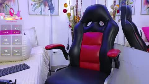 Moon online show from February 2026 01:45:02 PM