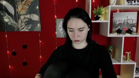 Diana online show from December 2024 03:16:01 PM