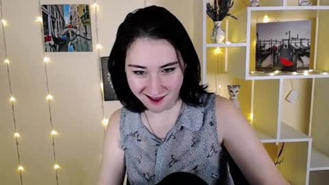 Diana online show from January 2025 04:30:01 PM