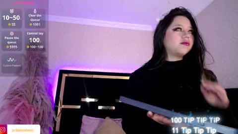 Moon Water   online show from November 2025 10:15:01 AM