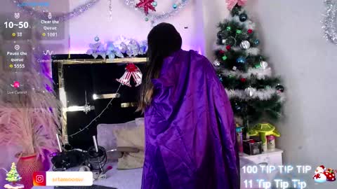 Moon Water   online show from November 2025 10:18:02 AM