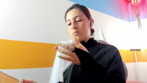 Winy online show from October 2025 11:21:02 AM