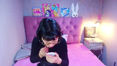 Charlotte online show from April 2026 06:08:02 PM