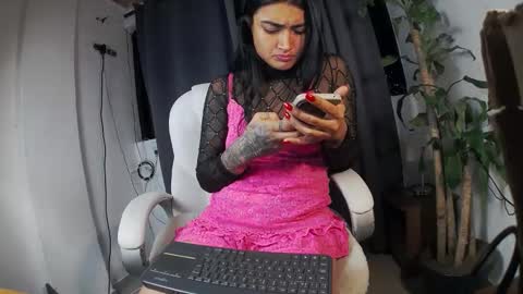 moonie_baddie31 online show from January 2026 11:41:02 PM