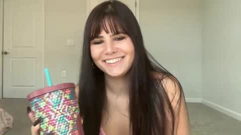 mooni minx online show from September 2025 07:58:02 PM