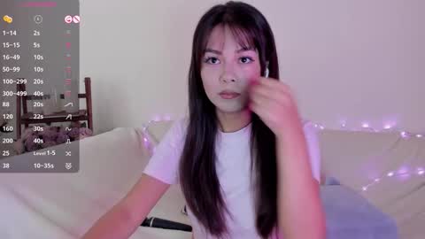 Snapshot of moonlight8_ chatting on September 2025 07:46:01 AM LANA online show from September 2025 07:46:01 AM