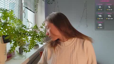 Snapshot of moonlight__lovers chatting on January 2025 11:43:02 AM Dana online show from January 2025 11:43:02 AM