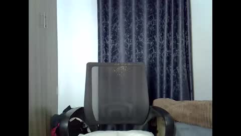 Moonlitdesire0 online show from May 2026 10:28:02 PM