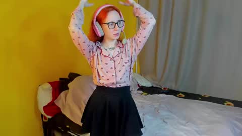 Snapshot of moonscarr chatting on February 2026 03:35:02 PM Coraline online show from February 2026 03:35:02 PM