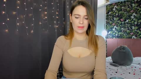 Monica online show from December 2024 05:48:01 PM