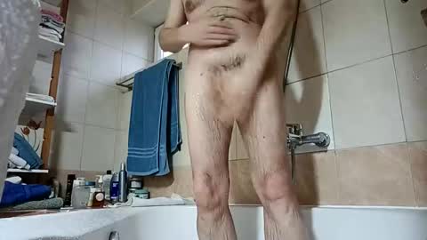 moos1 online show from March 2026 05:44:01 AM