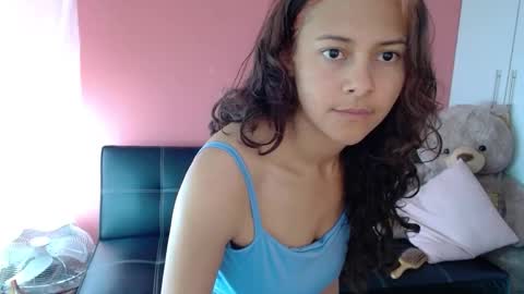 Mora Haze 3 online show from December 2025 08:15:02 PM