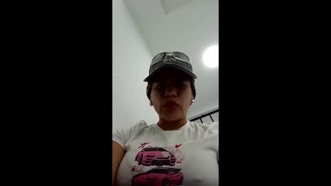 Snapshot of morbucksrica chatting on February 2026 02:05:01 PM morbucksrica online show from February 2026 02:05:01 PM