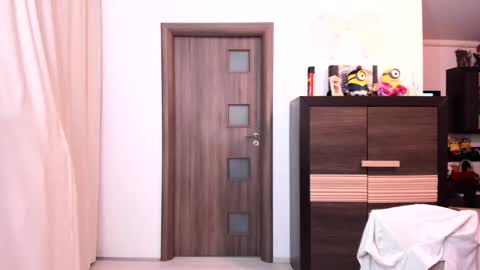 Snapshot of morelovely chatting on October 2025 04:19:02 AM Carina online show from October 2025 04:19:02 AM