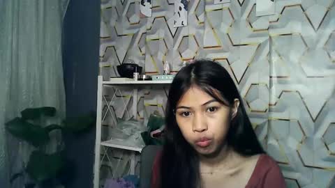 Snapshot of morenang_pinay chatting on November 2025 02:47:02 AM morenang_pinay online show from November 2025 02:47:02 AM
