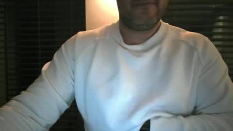 Snapshot of morepassion4u chatting on February 2025 10:31:02 PM morepassion4u online show from February 2025 10:31:02 PM