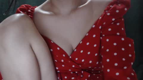 monika online show from January 2025 01:53:01 AM