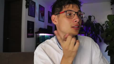 Snapshot of morgan_hiller chatting on February 2025 09:23:02 PM online show from February 2025 09:23:02 PM