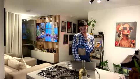 Snapshot of morgan_hiller chatting on November 2025 11:36:02 PM online show from November 2025 11:36:02 PM