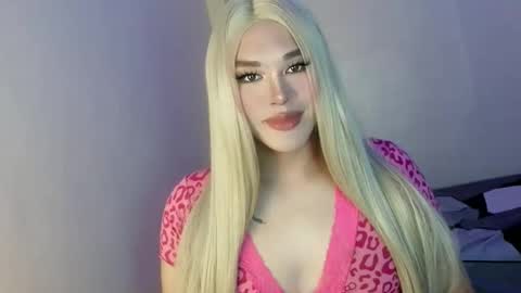Ms. Morgana online show from May 2026 11:32:02 PM