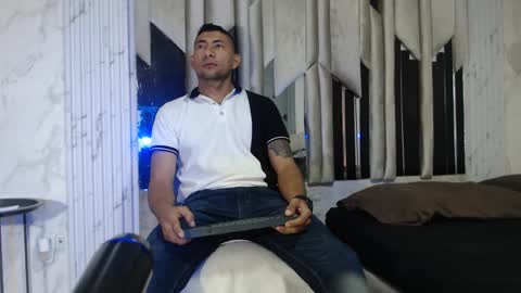 MORGAN AND MEGAN online show from October 2025 11:17:01 AM