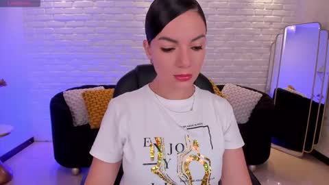 Snapshot of morganhicks chatting on September 2025 05:45:02 PM Morgan Hicks online show from September 2025 05:45:02 PM