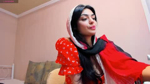 Snapshot of moroccan_diamond_ chatting on December 2024 08:41:01 AM Medina online show from December 2024 08:41:01 AM