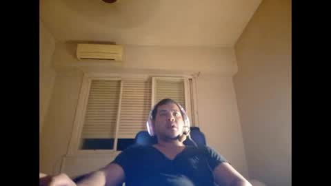 Snapshot of morocho777 chatting on March 2025 05:40:02 AM Bruno online show from March 2025 05:40:02 AM