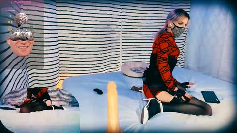 Snapshot of morphelina chatting on October 2025 11:33:02 AM Morphelina online show from October 2025 11:33:02 AM