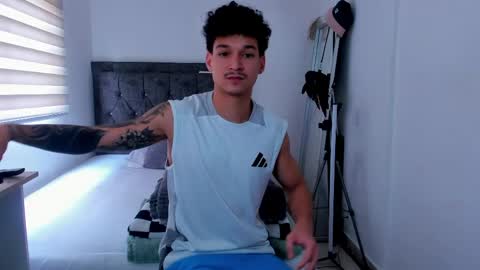 Snapshot of morthy_downey chatting on June 2026 04:45:02 PM Morthy online show from June 2026 04:45:02 PM