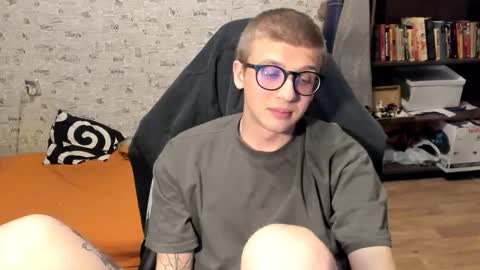 Snapshot of mortywithlove chatting on January 2026 09:05:02 PM Morty online show from January 2026 09:05:02 PM