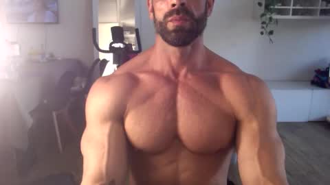 Snapshot of mosh2 chatting on November 2025 11:51:02 AM Kattie Mosh online show from November 2025 11:51:02 AM